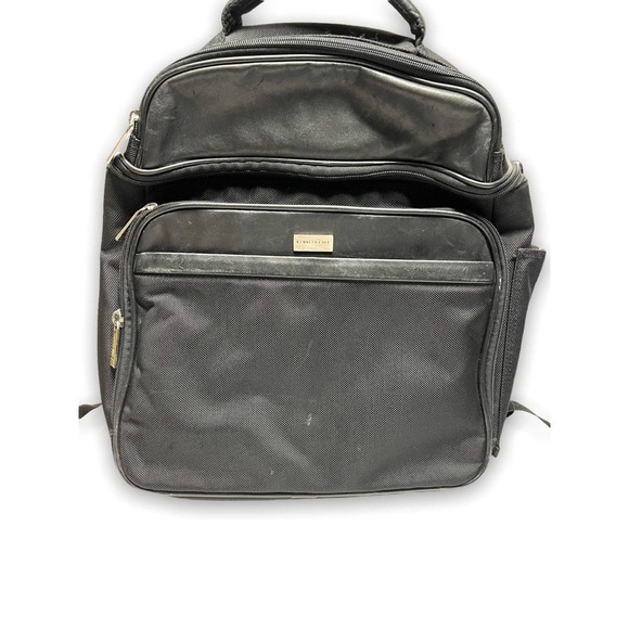 Reaction Kenneth Cole Other - ***Kenneth Cole Backpack Black!!!